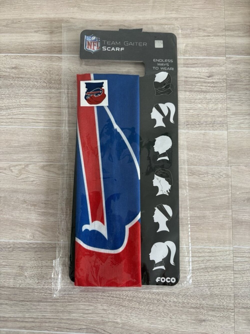 The Buffalo Bills NFL FOCO Neck Gaiter Scarf